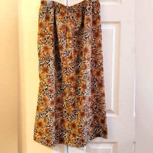 N TOUCH SKIRT SIZE 18